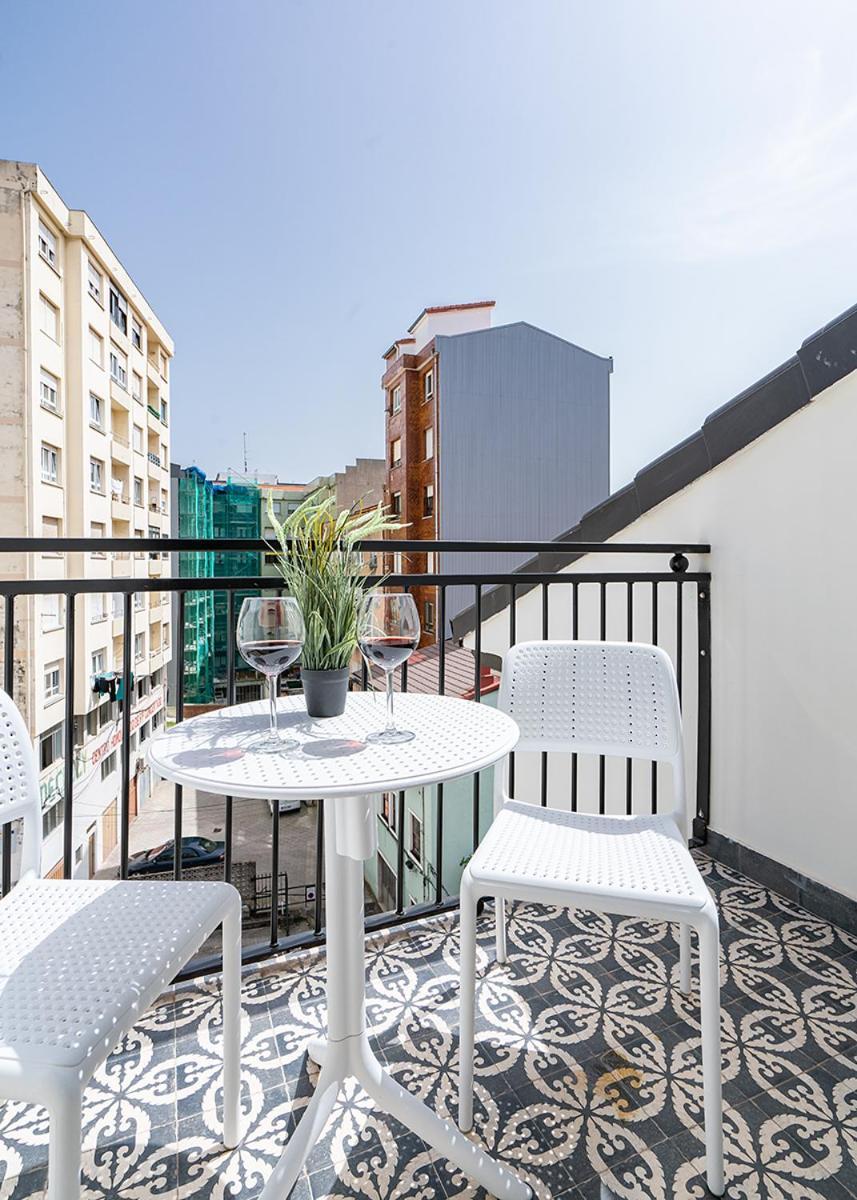 Alojamientos Turisticos Con Terraza En Santander Lapera ภายนอก รูปภาพ